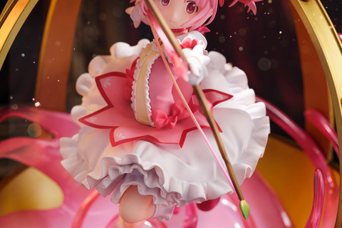「魔法少女まどか☆マギカ」まどか&ほむらがソウルジェム型で立体化!凛々しい表情とダイナミックなポーズに燃える 画像