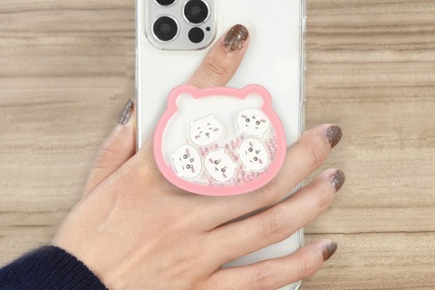 「ちいかわ」新作スマホアクセサリーとステッカーが本日5月2日11時より発売！「ちいかわレストラン」グッズやルームライトなど再入荷商品もチェック 画像