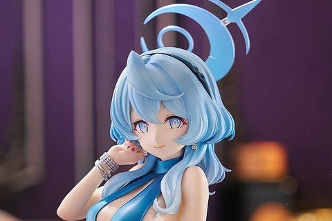 セクシーすぎるドレス衣装…!『ブルアカ』より「アコ」が1/7スケールフィギュア化ー大胆に見えた背中や綺麗なスリットなど見応えたっぷり 画像