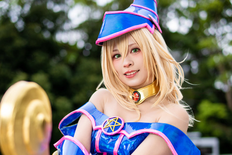 【コスプレ】香港美女が「遊☆戯☆王」ブラマジガールで躍動!ハイクオリティな衣装で全方位を魅了しちゃいました【写真10枚】 画像