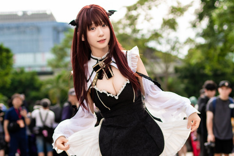 【コスプレ】人気コスプレイヤーの伊織もえが台湾上陸!セクシーなドレスで大勢のファンを魅了し、圧巻の「壁」を作り上げてしまう【写真15枚】 画像