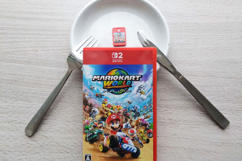 スイッチ2のゲームカードは、初代と比較してどれくらい苦いのか? 一週間舐め続けて徹底比較【本体買えませんでした】 画像