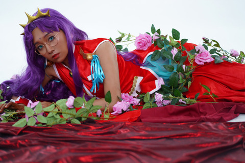 【コスプレ】戦いの中で育まれる百合が尊い!水星の魔女、まどマギ、リコリコ、ウテナの美女コスプレまとめ【写真39枚】 画像