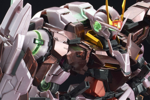 準最高峰ガンプラ「PG 1/60 トランザムライザー」がプレバンで再販!内部フレーム際立つ「クリアカラー外装」と共に7月31日11時より予約開始 画像