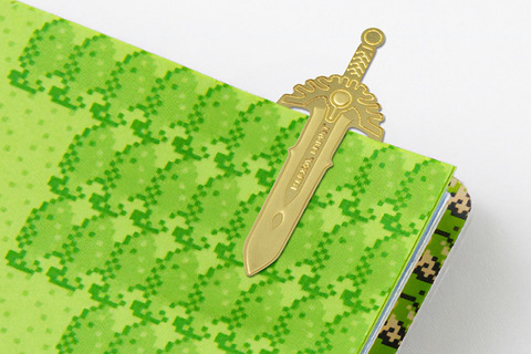 ロトの剣がクリップに!「ドラゴンクエスト文具屋」新グッズが予約受付中―「冒険の書」デザインのパッケージでお届け 画像