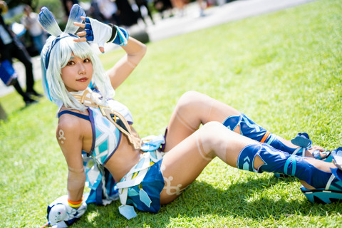 【コスプレ】『原神』ムアラニのスレンダーな褐色美ボディが躍動！愛らしさ全開のポージングに魅了されてしまう【写真8枚】 画像