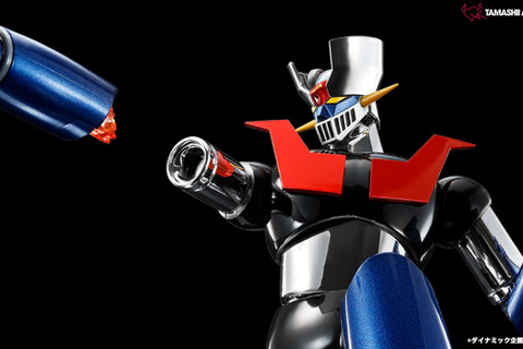 「マジンガーZ 革進」が元祖超合金を思わせる“シルバーメッキ仕様”で新登場!ロケットパンチや腹部ミサイルなどのギミックもバッチリ決まる 画像