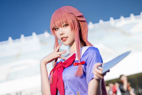 【コスプレ】台湾美女による「未来日記」我妻由乃の狂気がすごい!目が合うとぞわっとする独特の美しさの虜になる【写真7枚】 画像