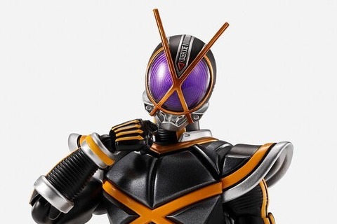 「仮面ライダー555」より、真骨彫製法「仮面ライダーカイザ」が2次予約受付実施！「カイザギア」各種の充実オプションで劇中再現 画像