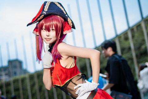 【コスプレ】宝鐘マリンがキュートすぎて大人気!日本の新人コスプレイヤーがスレンダーな美スタイルで台湾を魅了した【写真7枚】 画像