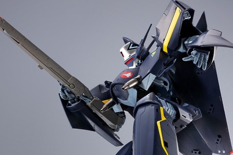 「マクロス7」ガムリン木崎が駆る「ステルスバルキリー」をDX超合金で立体化！予約受付は10月1日から 画像
