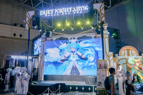 『デュエットナイトアビス』TGS2025は特大ジオラマ「煉火の典獄」が超豪華！試遊やコスプレなど盛りだくさんなブースレポートをお届け 画像