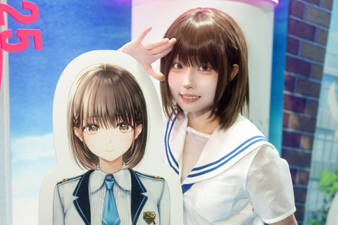 【コスプレ】めちゃキュートな下級生カノジョがお出迎え!セーラー服の博多美人と“いちゃいちゃ”できる『制服カノジョ3』ブースレポ【TGS2025】 画像