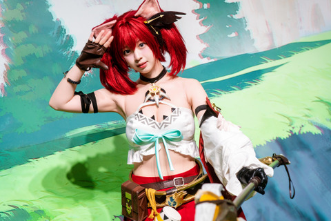 【コスプレ】中国人気の美女レイヤーが勢揃い!ケモミミやエルフ、セーラー服まで登場するファンタジーワールドRPG『アズールプロミリア』【写真22枚】 画像