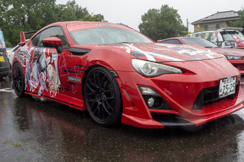 「アイマス」「ラブライブ」「バンドリ」の痛車が集結！キラキラした姿に注目【第九回 天下無双 東西最強痛車決戦 フォトレポ】 画像