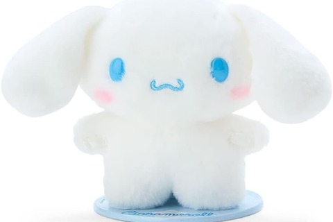 磁石で自立する、シナモロールの手のひらサイズなぬいどりドールがSNS映えまちがいなし 画像