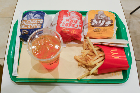 「ストリートファイター」×マクドナルド! リュウ、春麗、ケンのバーガーは、味も包装紙のデザインも見どころ満載【試食会レポ】 画像