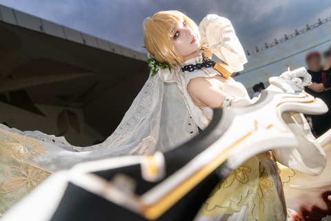 【コスプレ】『FGO』ネロの”花嫁姿”が神秘的！まるでフィギュアのような美スタイルで存在感を放つ台湾美女レイヤー【写真8枚】 画像