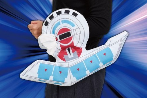 ティッシュをドロー！「遊戯王」より、腕に装着可能な「デュエルディスク」ぬいぐるみと「エクゾディア」フィギュアがプライズ展開 画像