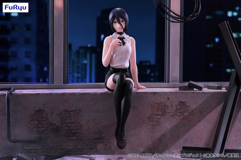 ミステリアスな笑みを浮かべた姿が美しい…！「チェンソーマン」よりレゼが“ぬーどるストッパーフィギュア”に 画像