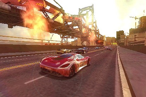 一瞬も目を離せないレースゲーム『SPLIT SECOND -スプリットセカンド-』がPSPにも登場 画像