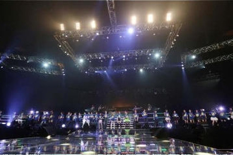 横浜アリーナでMay'n、及川光博らが熱唱 ガンダム特集企画もあったANIMAX MUSIX 2012 画像