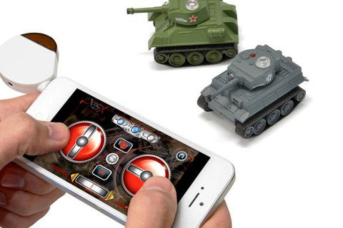 iPhone/iPadでラジコン戦車を操縦 画像