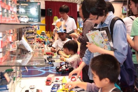 国内最大級の見本市「東京おもちゃショー2013」開催 ― テーマは「おもちゃで世界を笑顔に。」 画像
