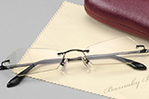 サンコバルト合金とブルーカットレンズを使用した「TIGER ＆ BUNNY」バーナビー・ブルックス Jr.メガネ予約開始 ― ケースやセリートにも一工夫 画像