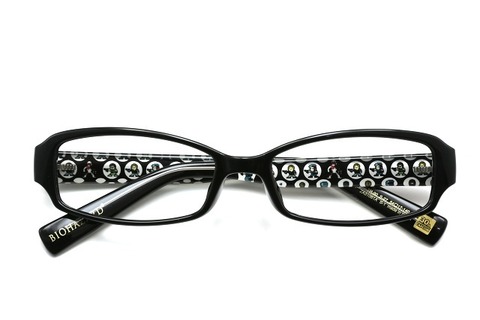 カプコン30周年記念でメガネブランド「Zoff」からコラボメガネが発売 ― 第1弾は『バイオハザード』と『逆転裁判』モデル 画像