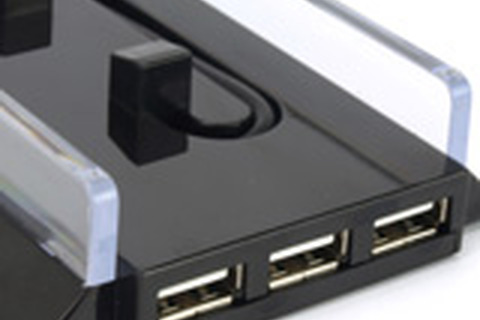 ゲームテック、PS4用アクセサリー7種類を本体と同時発売 ― USBハブ付き縦置きスタンド、コントローラ充電スタンドなど 画像