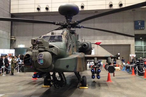 【ニコニコ超会議3】幕張に舞い降りた「空飛ぶ戦車」、AH-64D アパッチ・ロングボウ 画像
