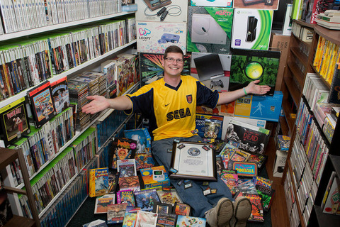 ギネスにも登録された11000本超のゲームコレクション、競売にて75万ドルで落札へ 画像