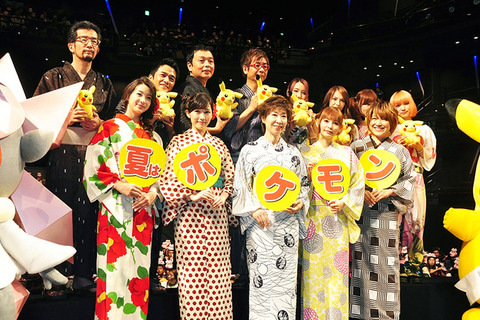 まゆゆ、再開した「AKB48」握手会で『ポケモン』ファンの子どもと交流に感激！劇場版完成試写会 画像