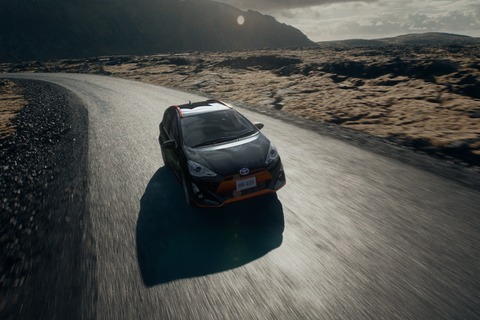 トヨタ、「AQUA」の新CMに『ドラクエ』と『モンハン』の楽曲を起用！映像も各タイトルをモチーフに 画像