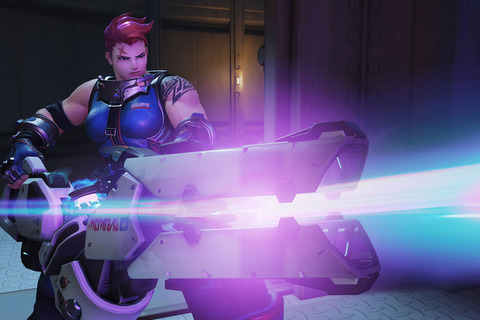 17歳の女性FPSプロプレイヤーにチート疑惑、自ら実演プレイで不正疑惑を晴らす 画像