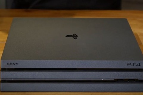 新ハイエンドモデル「PS4 Pro」開封映像が海外メディアより到着！ 画像