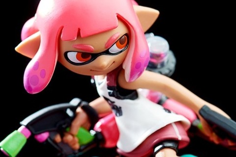 『スプラトゥーン2』amiiboの細部を確認できる写真が公開、ブキやギアのこだわりをチェック 画像