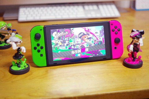 ファン製作『スプラトゥーン2』デザインの「Nintendo Switch」ジョイコン＆グリップがイカす…！ 画像