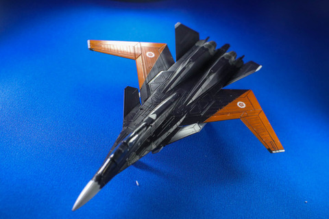 『エースコンバット7』コトブキヤ1/144「X-02S」レビュー…ディテール強化とロール軸追加で展示しやすさも向上！【ゲーム系プラモって実際どう？】 画像