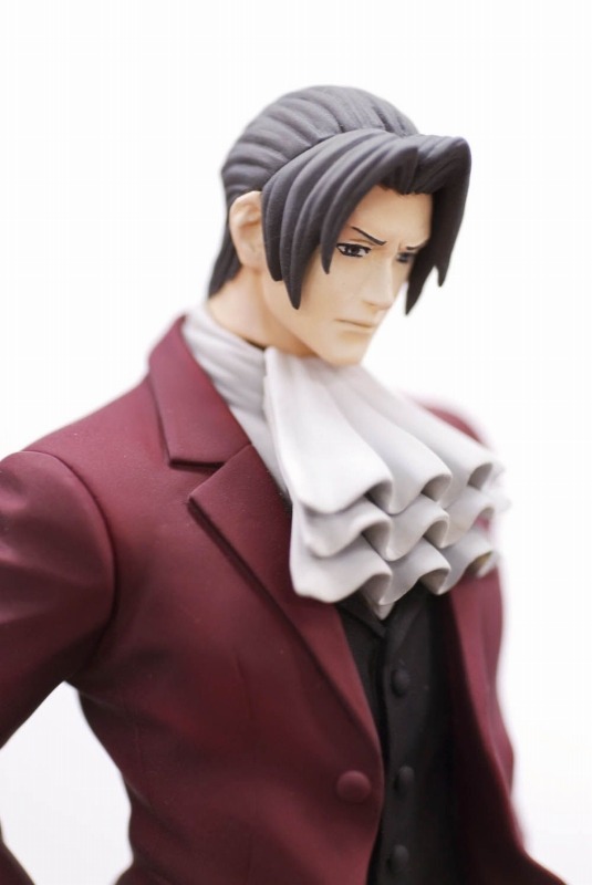 逆転検事2 フィギュア　御剣怜侍 Amazon.co.jp: 逆転検事2 御剣怜侍 フィギュア （逆転検事2 限定