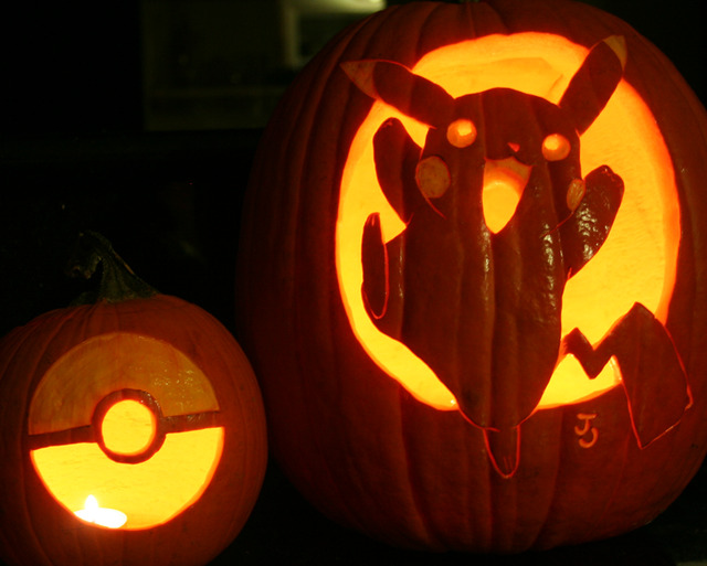 手彫りジャコランタン　ピカチュウ ポケモンでハロウィンを楽しもう！手作りのジャックランタンが
