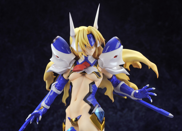 アルターより「BLAZBLUE」の「μ-No.12-」フィギュアが登場、台座