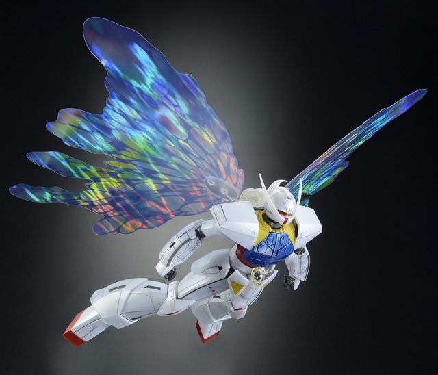 “月光蝶”を繰り出す「ターンエーガンダム」がガンプラに！月光蝶のエフェクト単品も同時展開
