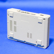 バンダイ2/5「プレイステーション(SCPH-1000)」プラモレビュー……基板まで再現したゲームハードのプラモデルの魅力とは？【ゲーム系プラモって実際どう?】