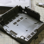 バンダイ2/5「セガサターン」プラモレビュー……90年代ゲームハードが模型として蘇る【ゲーム系プラモって実際どう？】