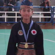 【コスプレ】女子高生レイヤーKAPIは演武「シラット」金メダリスト！  鍛え上げられた美ボディに注目【写真31枚】