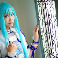 アスナ／画像提供：ふいり