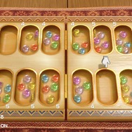 『世界のアソビ大全51』で全然知らないゲームを遊んでみた！─蒔いた種を刈り取るのが快感な「マンカラ」など、シンプルなのにどれも奥深い【プレイレポ】