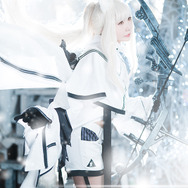 ゆうり@yuuuribbon ゆうり@yuuuribbon プラチナ『アークナイツ』／撮影：Tooru（@photooru）『アークナイツ』／撮影：Tooru（@photooru）